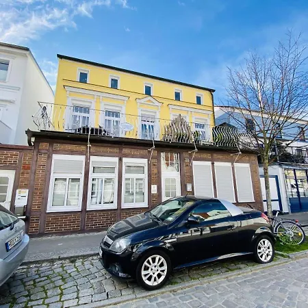 Leuchtturm, Ca 200m Z. Apartment Rostock